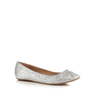 Silver 'Bender' flat shoes